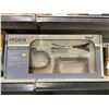 Image 2 : Moen Graeden 3 Pc Chrome Bath Accessory Kit