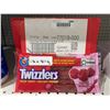 Image 2 : Twizzlers Raspberry Filled Twists 12x311g