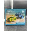 Image 2 : Amphibious RC Stunt Car 989-12 Remote Control Color May Vary