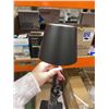 Image 3 : Pair Black USB Table Lamps With Square Bases