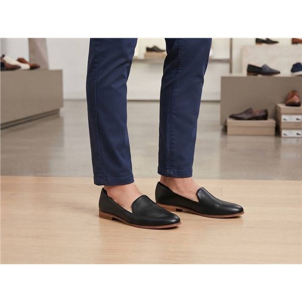 ALDO Black Leather Loafer Size 9