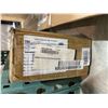 Image 2 : Sealed Brown Shipping Cardboard Box