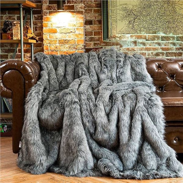 Large Faux Fur Throw Grey