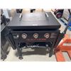 Image 2 : Blackstone 3-Burner Outdoor Gas Griddle