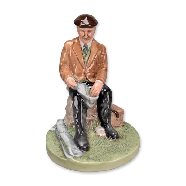 Royal Doulton Fisherman Classics Porcelain Figurine HN 4511