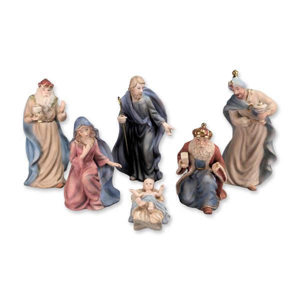 Royal Doulton Porcelain Classic Nativity Figurine Set