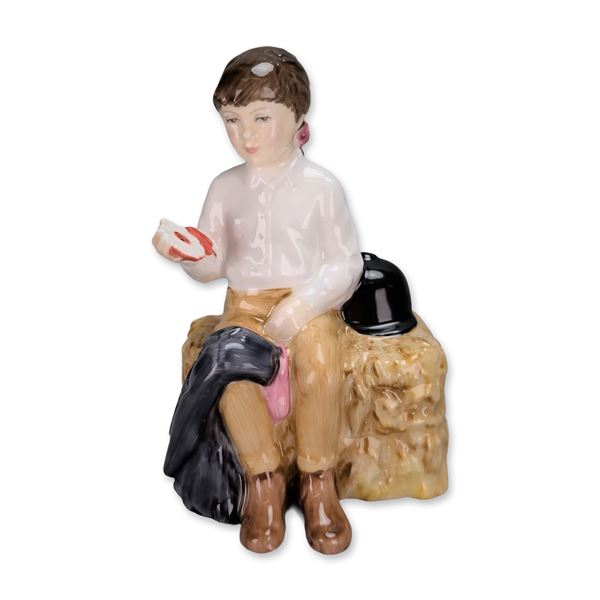 Royal Doulton First Prize Porcelain Figurine HN 3911