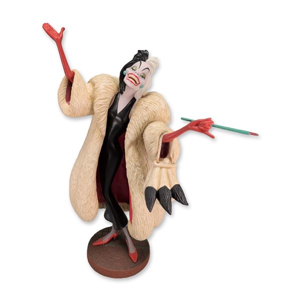 Walt Disney Classics Collection Cruella De Vil Porcelain Figurine