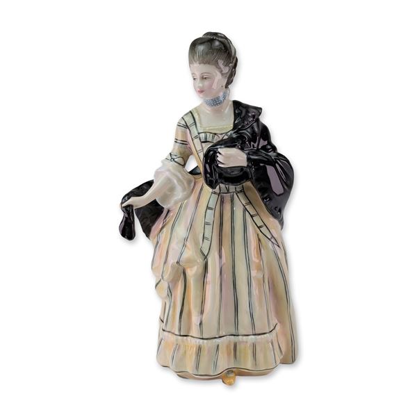 Royal Doulton Isabella Countess of Sefton HN 3010 Porcelain Figurine