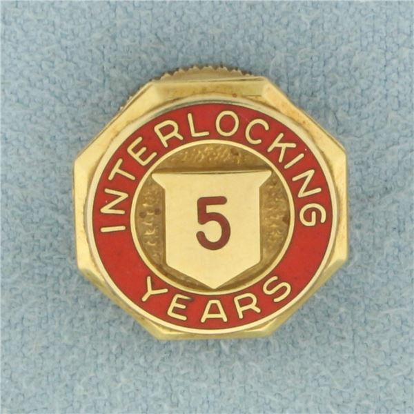 Antique Interlocking 5 Years Enamel Pin in 10k Yellow Gold