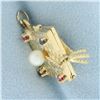Image 6 : Graduation Cap Locket in 14k Yellow Gold