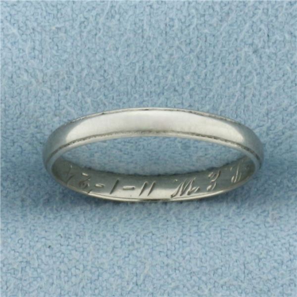Antique Art Deco Band Ring in 18k White Gold