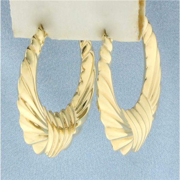 Large Scallop Design Hoop Earrings in 14k Yellow Gold