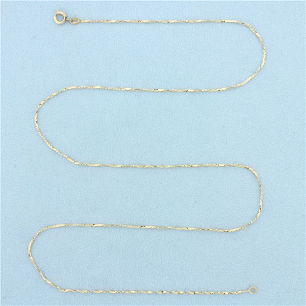21 Inch Italian Twisting Cobra Link Chain Necklace in 14k Yellow Gold