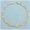Image 1 : Infinity Oval Link Bracelet in 14k Yellow Gold