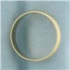 Image 2 : Mens 6mm Wedding Band Ring in 14k Yellow Gold