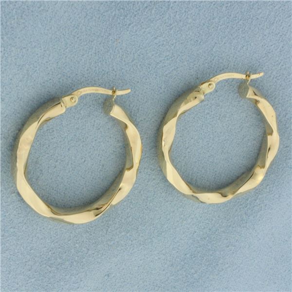 Spiral Diamond Cut Hoop Earrings in 14k Yellow Gold