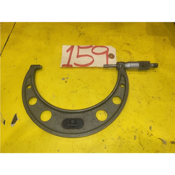 Mitutoyo No.103-220A Micrometer 5"-6"