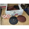 Image 1 : TRIM-Kut Sanding Disc 5" x 1/4"-20 with Mandrel Gr.60