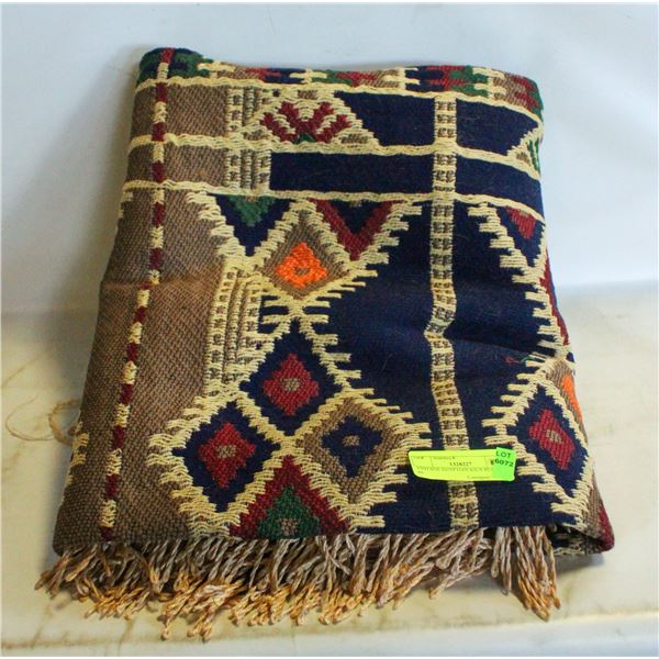 VINTAGE EGYPTIAN KILN RUG 50 X 60