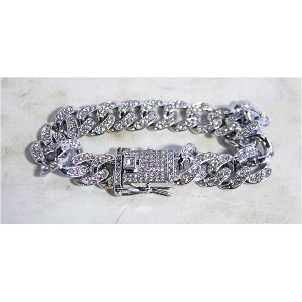 NEW ICED OUT CUBAN LINK BRACELET