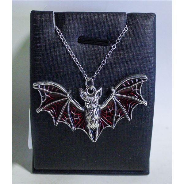 NEW THE DRACULA VERSION OF THE VAMP NECKLACE.