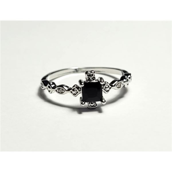 1)  SILVER TONE WITH SQUARE CUT ONYX
