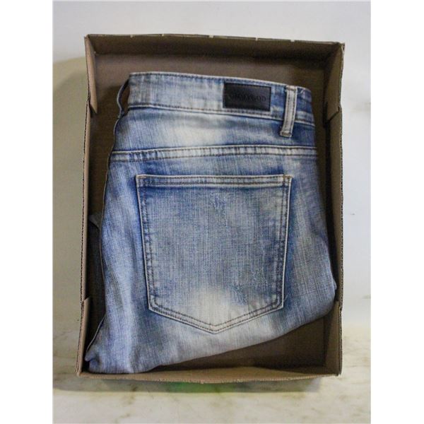 OHMYGOD JEANS SZ 34 LIGHT BLUE IN FLAT