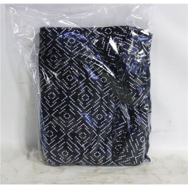 MOBY INFANT WRAP CARRIER PERUNIN PICKLE BOTTOM