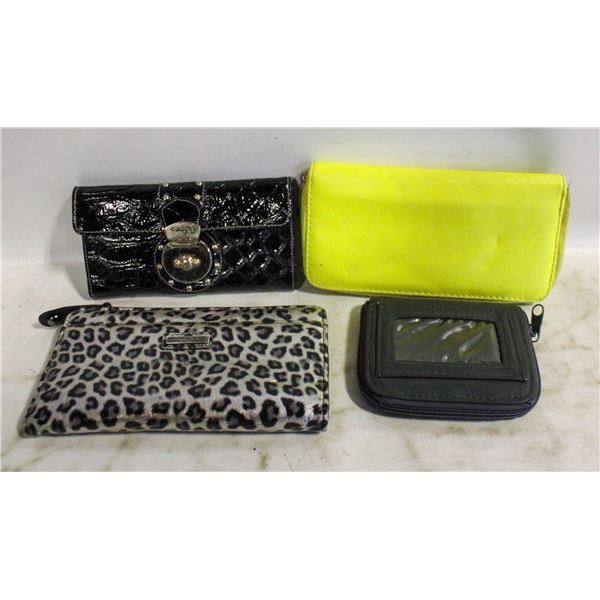 FLAT OF 4 WALLETS INC GUESS KENNETH COLE
