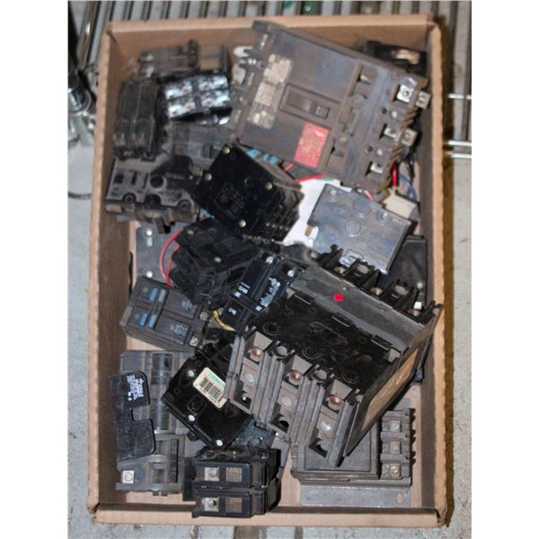 BUNDLE OF INDUSTRIAL FUSES