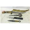 Image 1 : FLAT WITH FANCY GOLDEN KNIFE IN MATCHING METAL