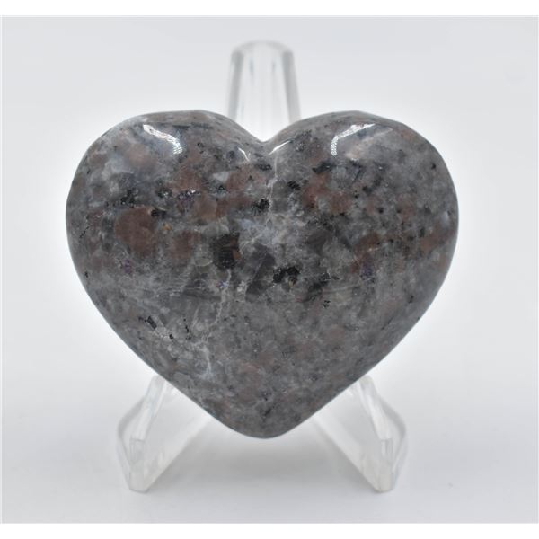 #78- NATURAL YOOPERLITE HEART SHAPE 168 G