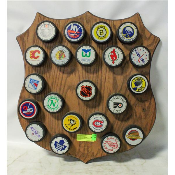 VINTAGE NHL WALL SHIELD PUCK DISPLAY