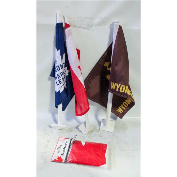 CANADA RAIN PONCHO & CAR FLAG, WYOMING COWBOYS