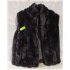 Image 1 : VINTAGE FAUX FUR LADIES VEST SZ M.