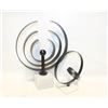 Image 1 : SET OF 2 METAL RING DECO'S WITH MARBLE BASES
