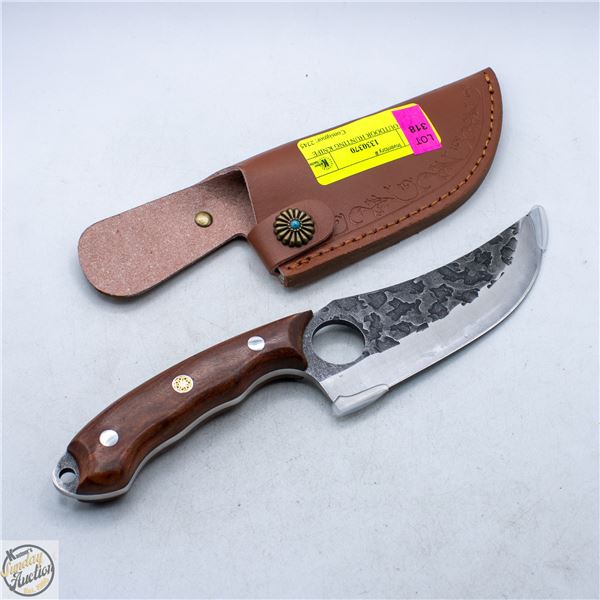 NEW OUTDOOR HUNTING KNIFE