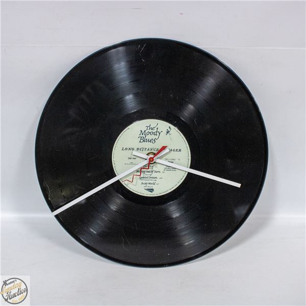BOX WITH "THE MOODY BLUES" LP CLOCK (WORKING)