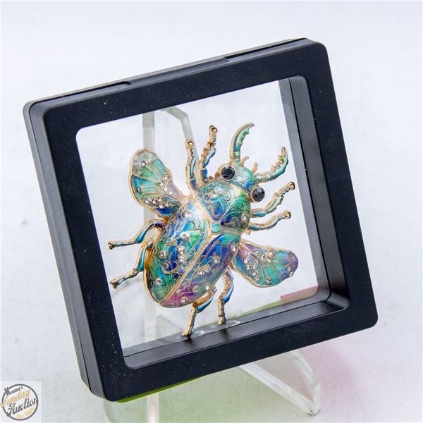 NEW METALLIC OMBRE SCARAB BEETLE BROOCH