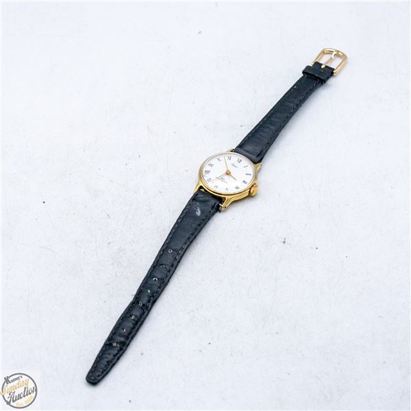 VINTAGE TIMEX MECHANICAL LADIES WATCH, WORKS
