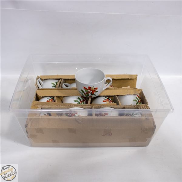 12 STOKES CHRISTMAS FLOWER CUPS
