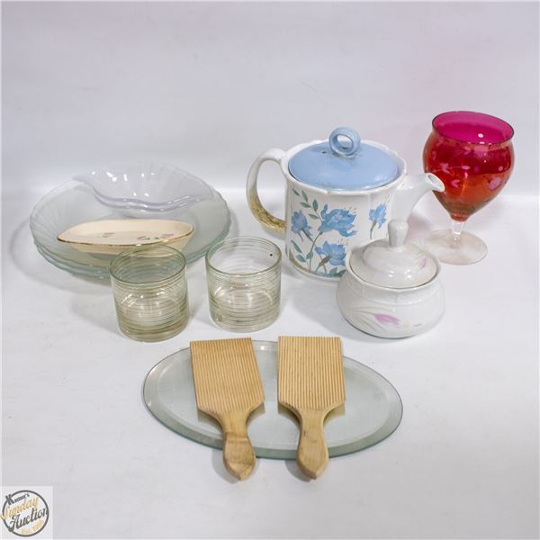 LOT OF VARIOUS ESTATE ITEMS