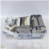 Image 1 : PASTA MAKER WITH VARIOUS SIZE ACCESSORIES