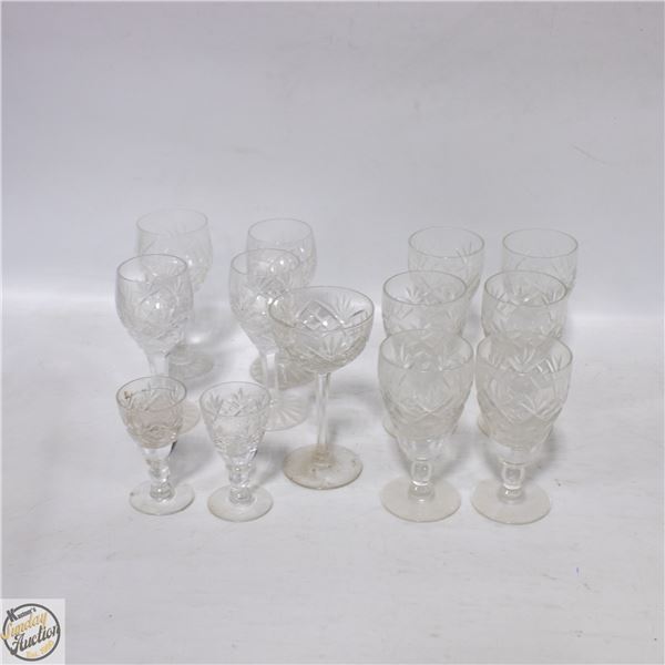 LOT OF CRYSTAL WINE GLASSES