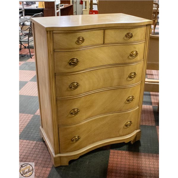 VINTAGE 5 DRAWER DRESSER 47.5 X 36"X 20"