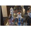Image 2 : COLLECTION OF ROYAL CROWN DERBY CAT FIGURINES (11 PCS)