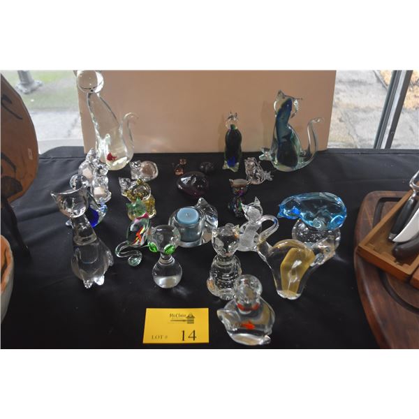 COLLECTION OF CAT FIGURINES (23 PCS)