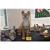 Image 1 : MID CENTURY ITALIAN CERAMIC LEOPARD (23 1/2")