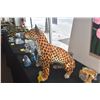 Image 4 : MID CENTURY ITALIAN CERAMIC LEOPARD (23 1/2")